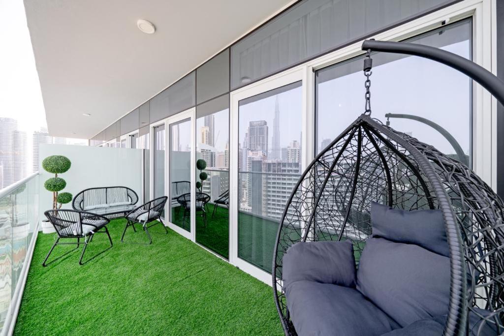 Alluring 1 Bd Apartment In Business Bay With Burj Khalifa View Dubái Exterior foto